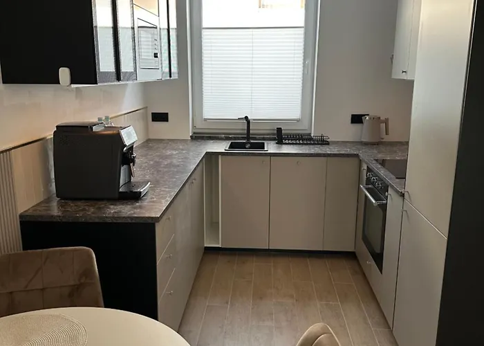 Brzostek * Marki (Wolomin)